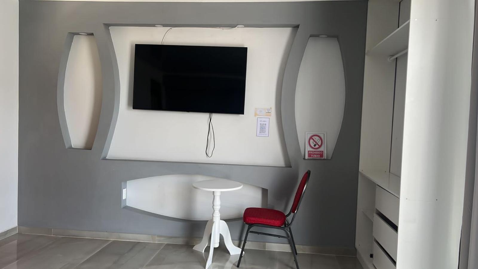 Hostal America Otel Calama Dış mekan fotoğraf