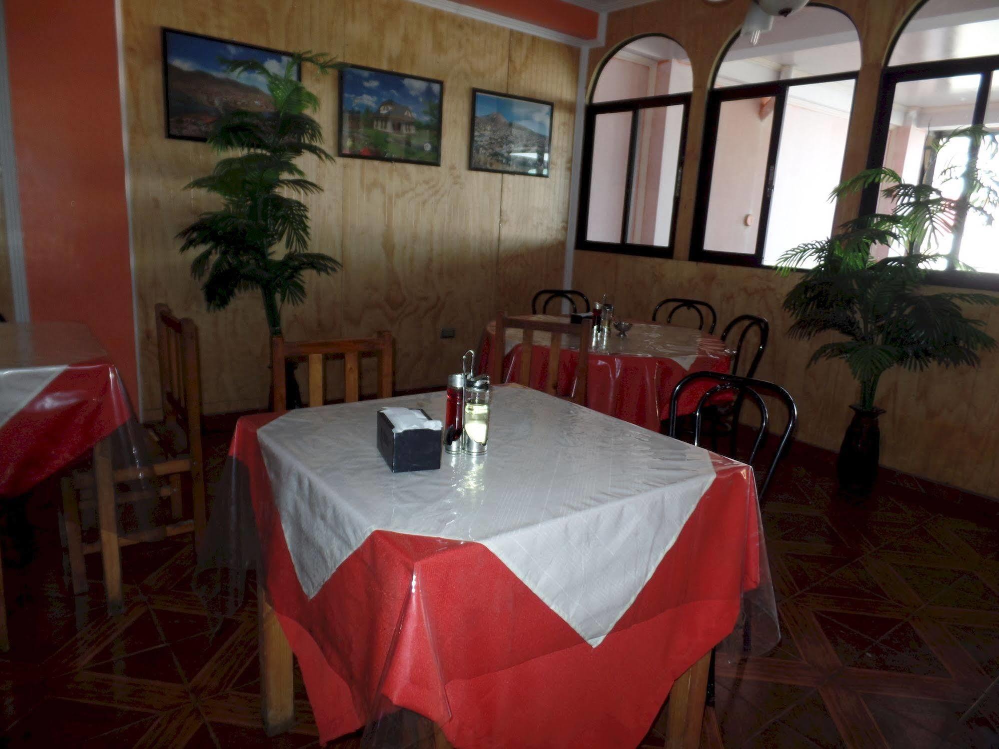Hostal America Otel Calama Dış mekan fotoğraf