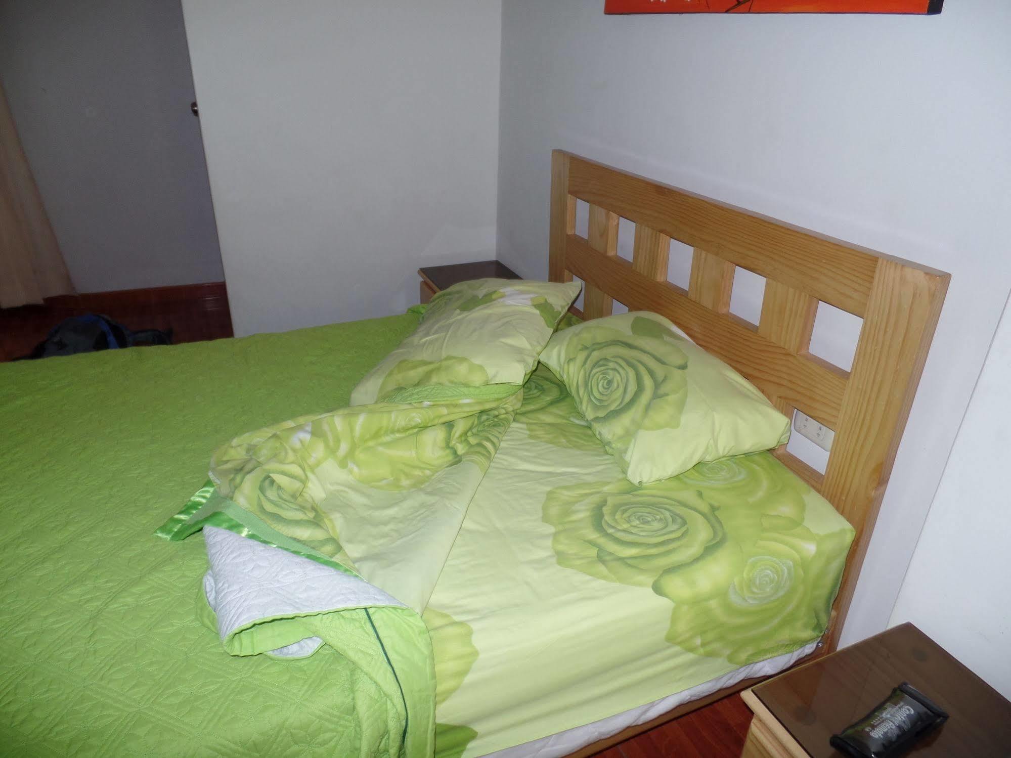 Hostal America Otel Calama Dış mekan fotoğraf